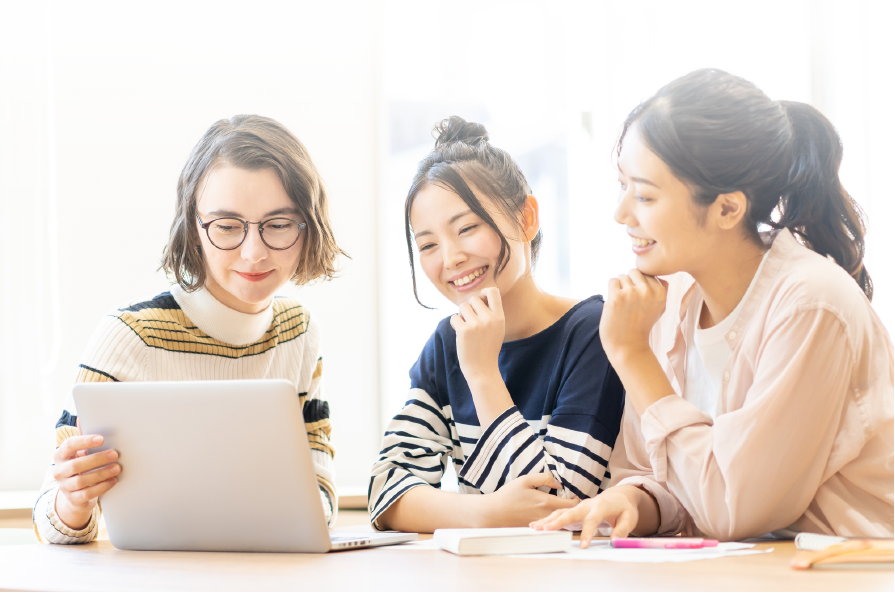 ここでおもてなしのプロになる。